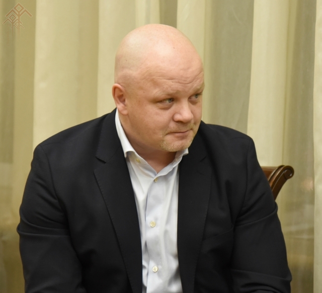 «Химпром» гендиректорӗ Сергей Науман