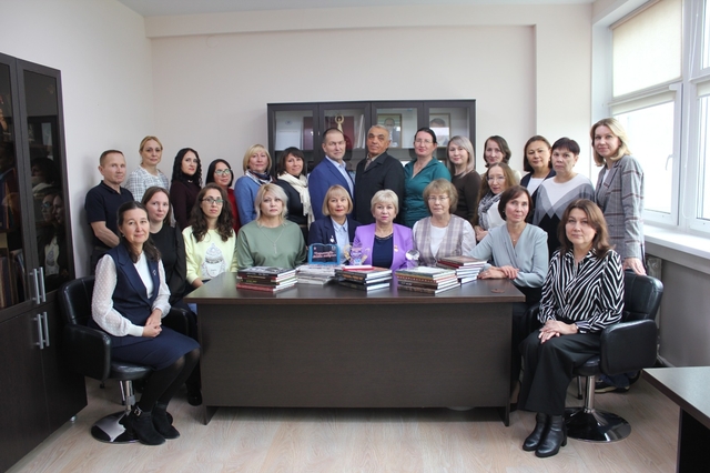 «Контактри» сӑн